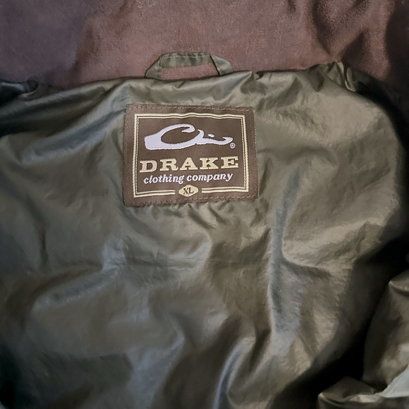 Drake Synthetic Down Vest - Picture 4 of 4